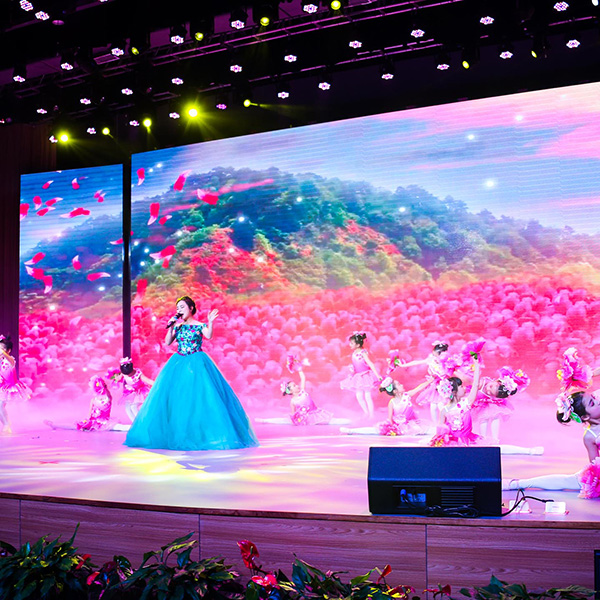 海淀外國語實(shí)驗(yàn)學(xué)校--演出活動設(shè)備